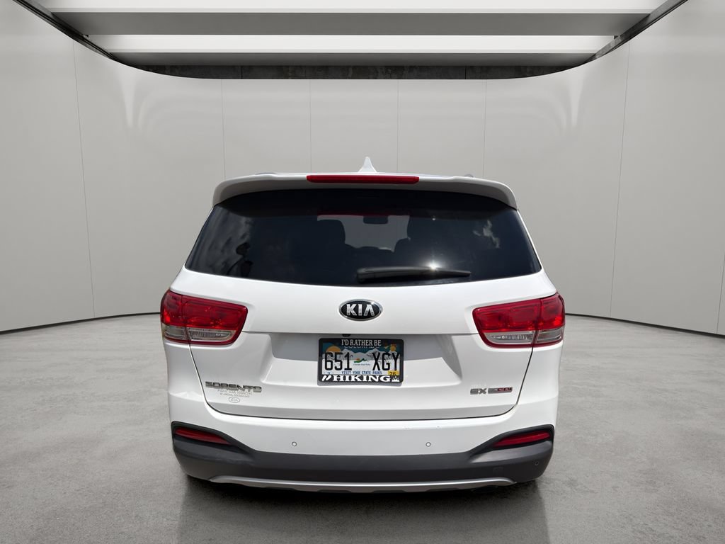 Used 2016 Kia Sorento EX AWD/4WD image 3