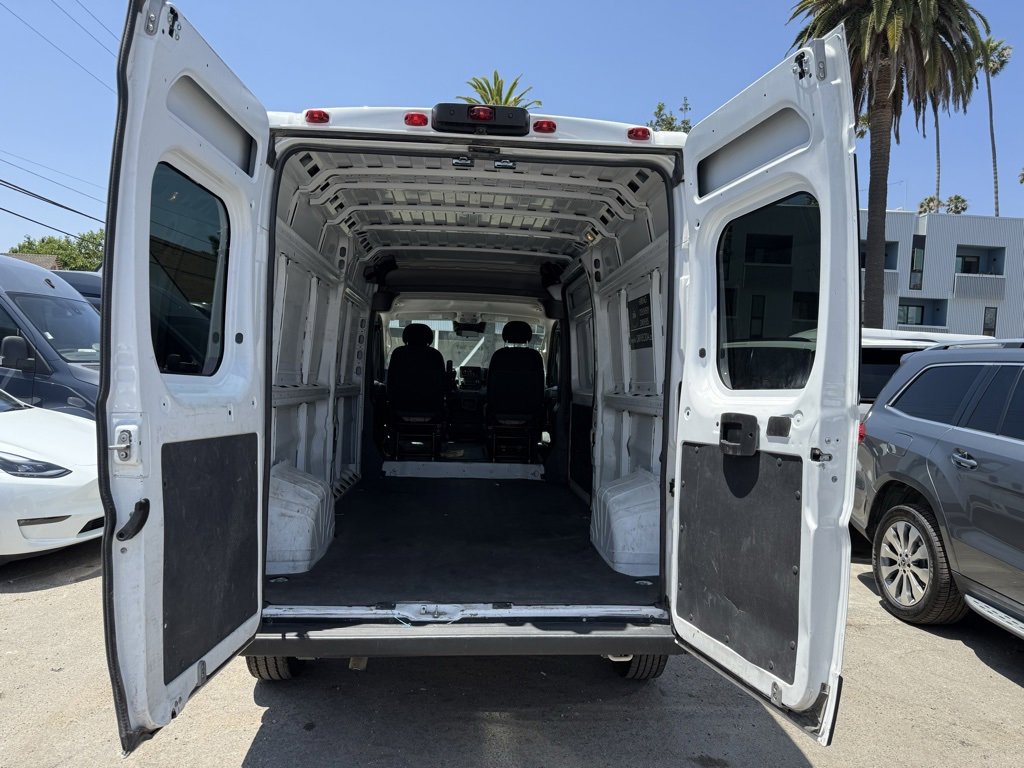 Used 2023 RAM ProMaster 2500 image 8
