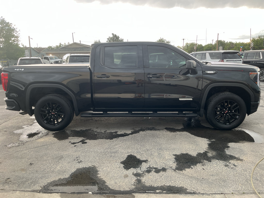 Used 2023 GMC Sierra 1500 Elevation AWD/4WD image 5