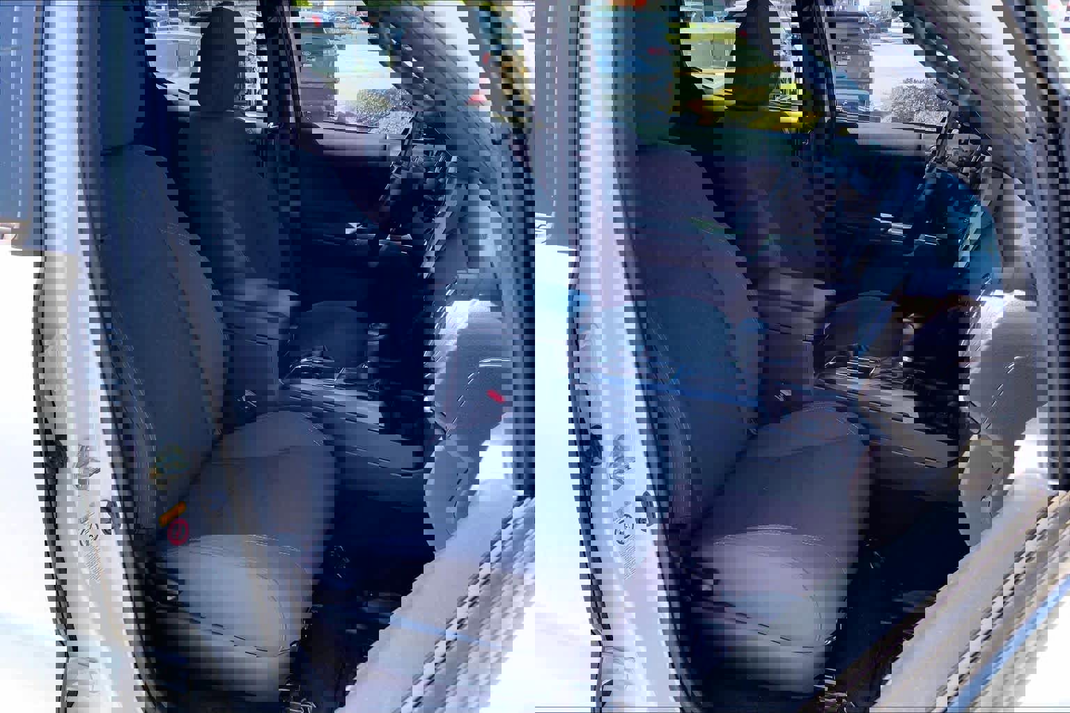 Used 2018 Toyota Tacoma TRD Off-Road image 9