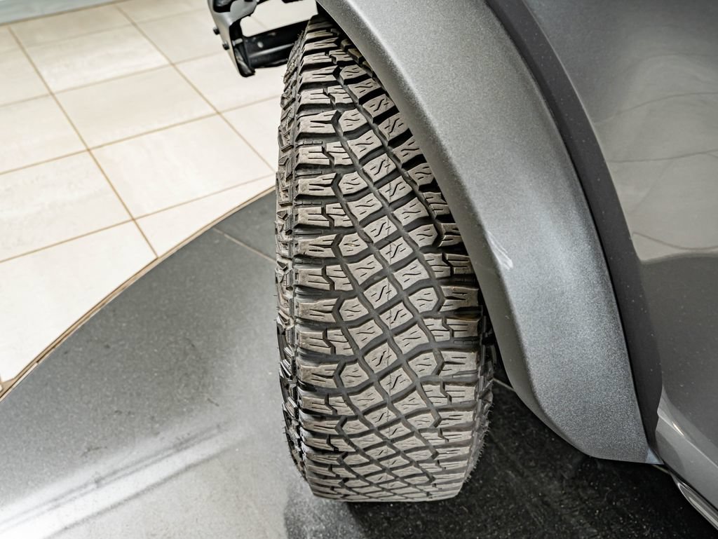 Used 2022 Ford Bronco 2-Door w/ Sasquatch Package AWD/4WD image 43