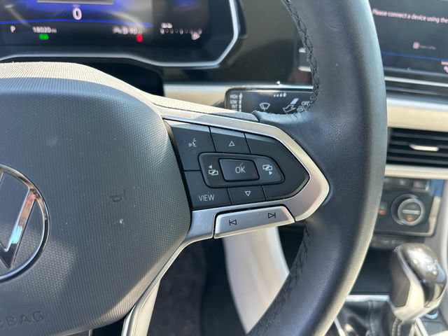 Used 2024 Volkswagen Jetta SE w/ Panoramic Sunroof Package FWD image 18