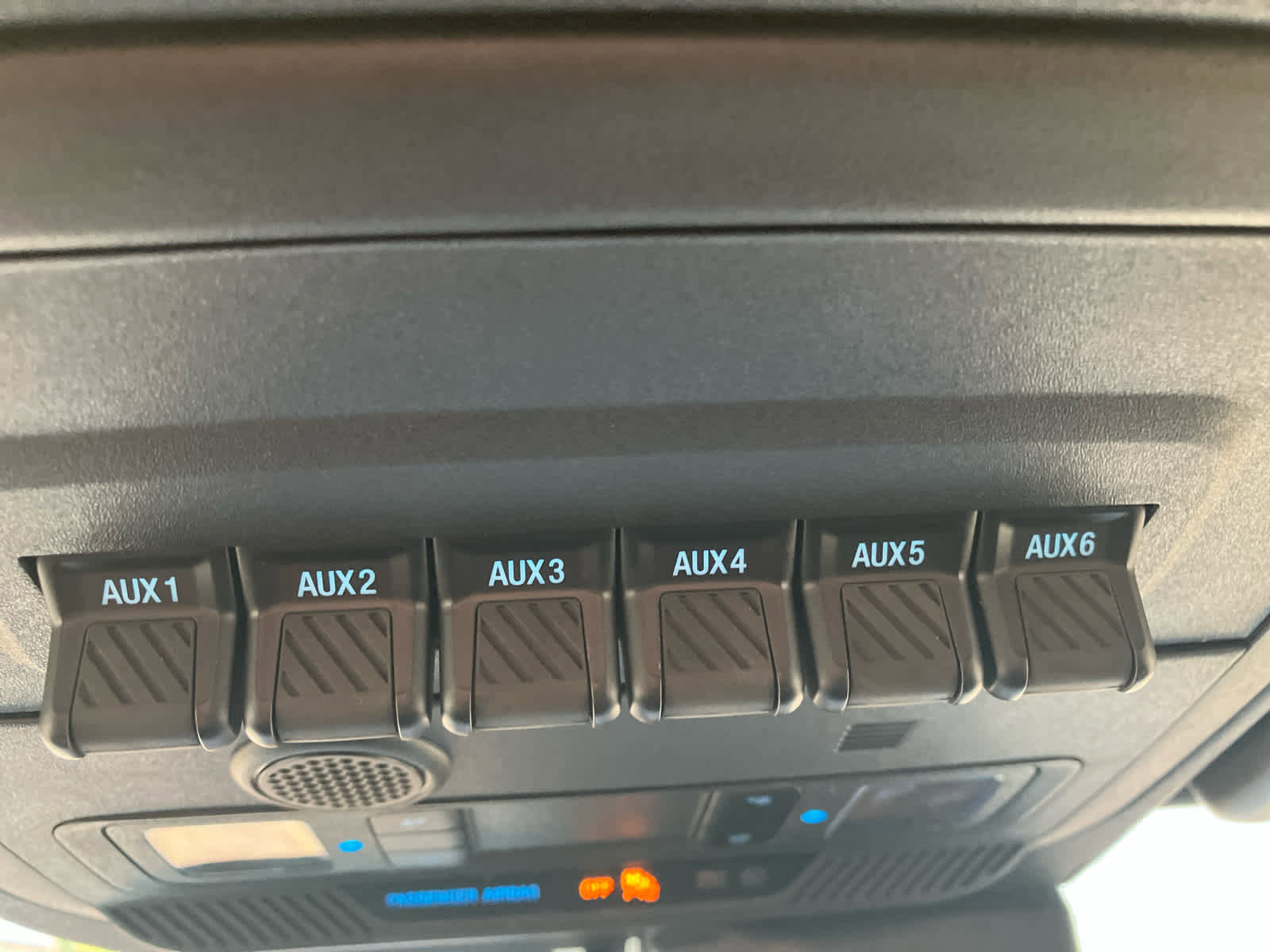 Used 2024 Ford Bronco Badlands image 20