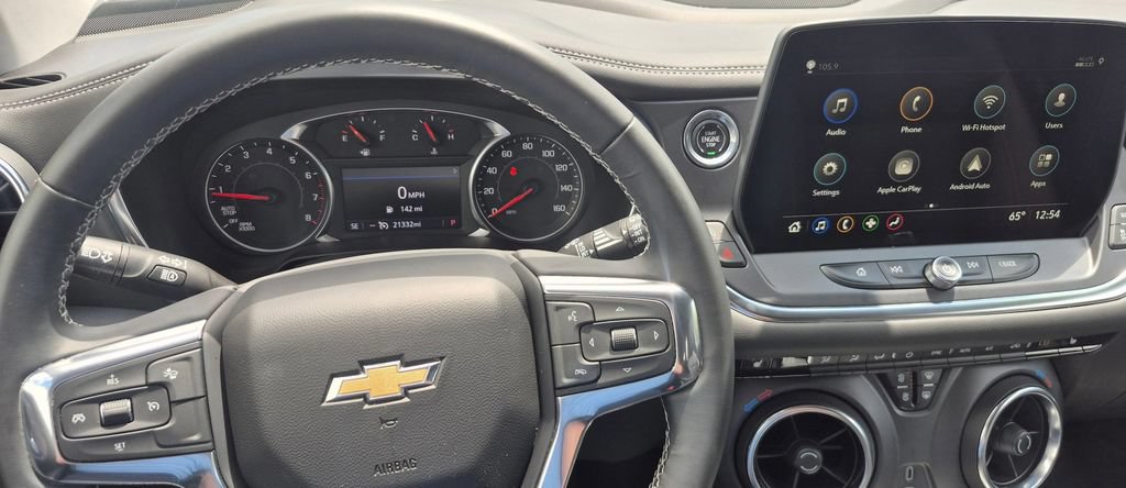 Used 2024 Chevrolet Blazer LT w/ LPO, Black Grille Bar Package AWD/4WD image 8