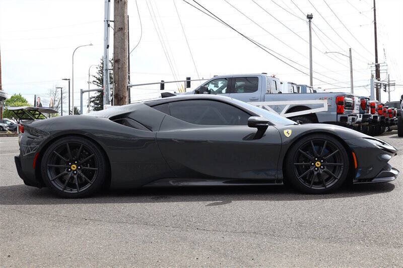 Used 2021 Ferrari SF90 Stradale AWD/4WD image 7