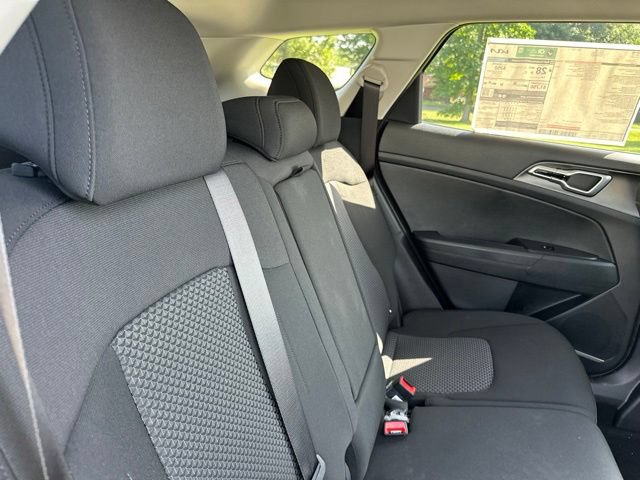 New 2026 Kia Sportage LX w/ LX Convenience Package FWD image 22