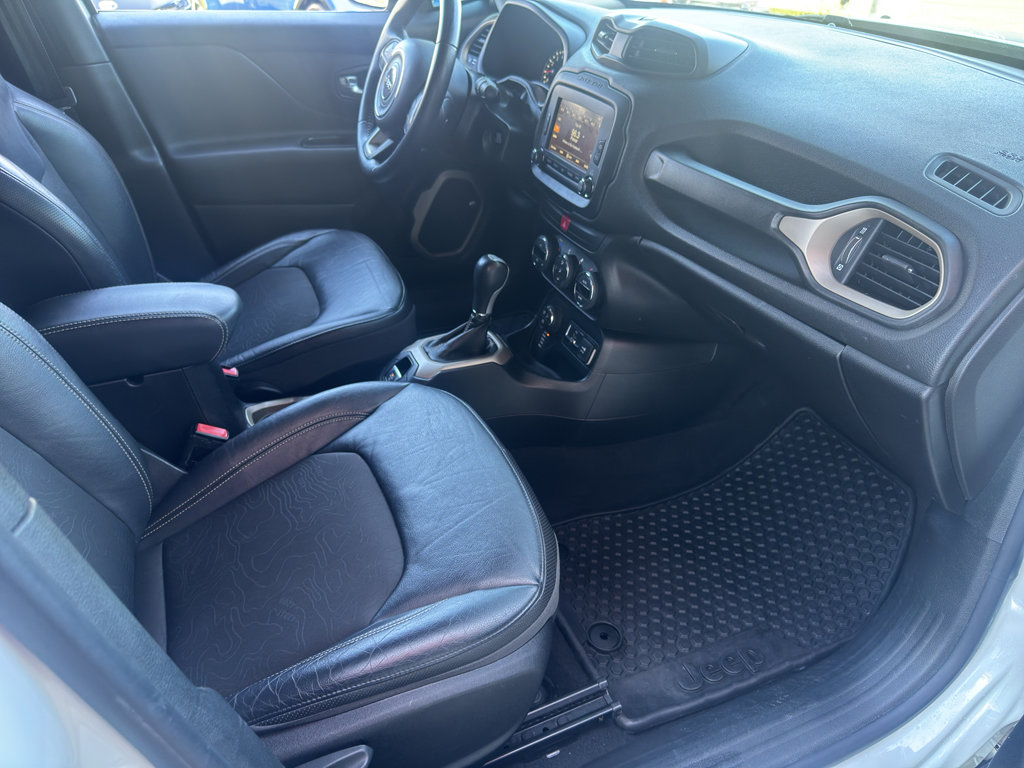 Used 2017 Jeep Renegade Trailhawk image 20