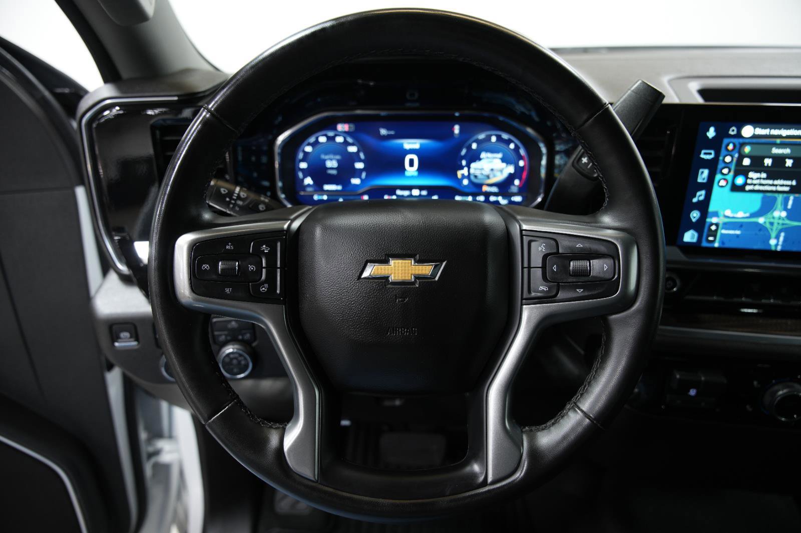 Used 2025 Chevrolet Silverado 2500 LT w/ Convenience Package image 30