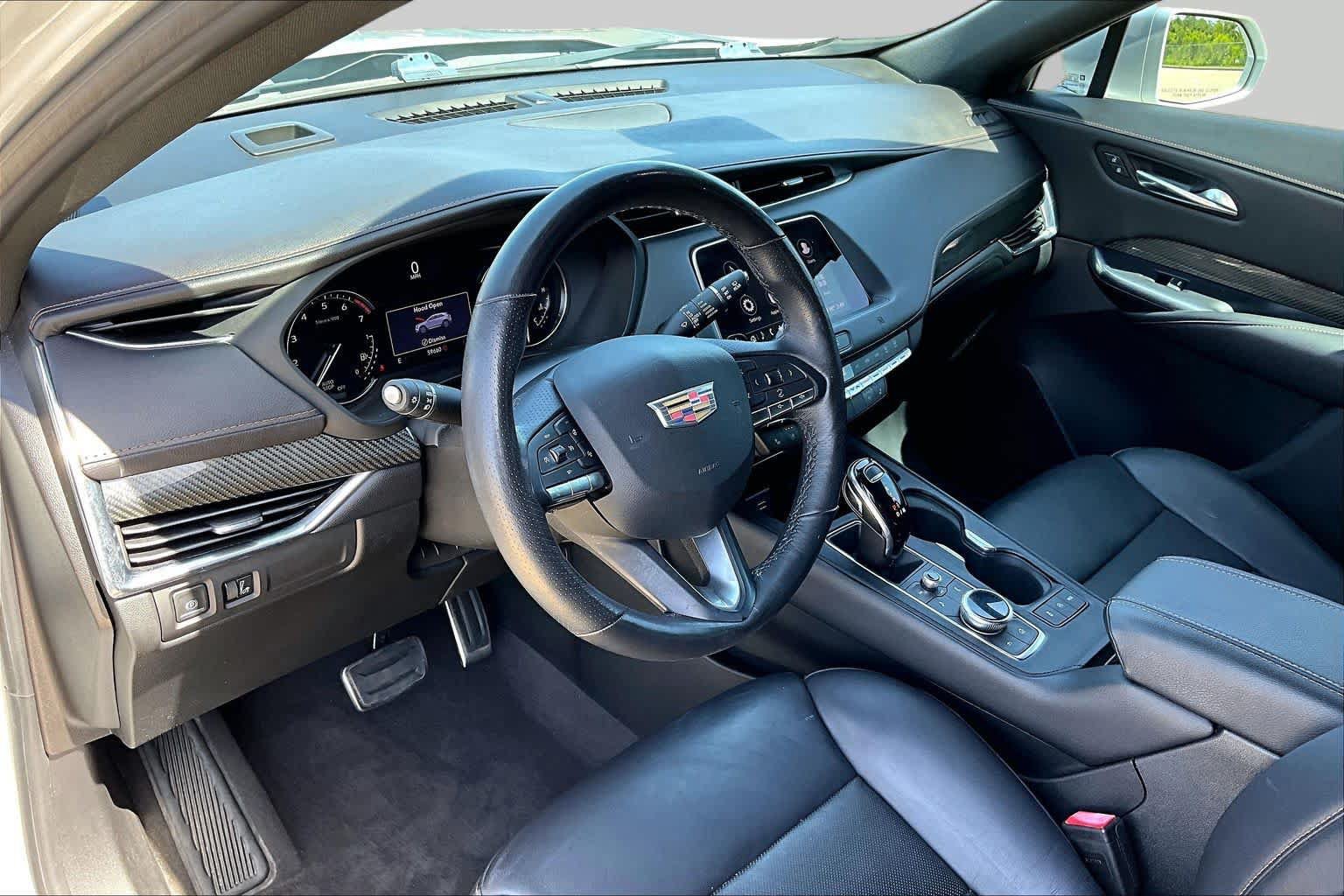 Used 2020 Cadillac XT4 Sport FWD image 18