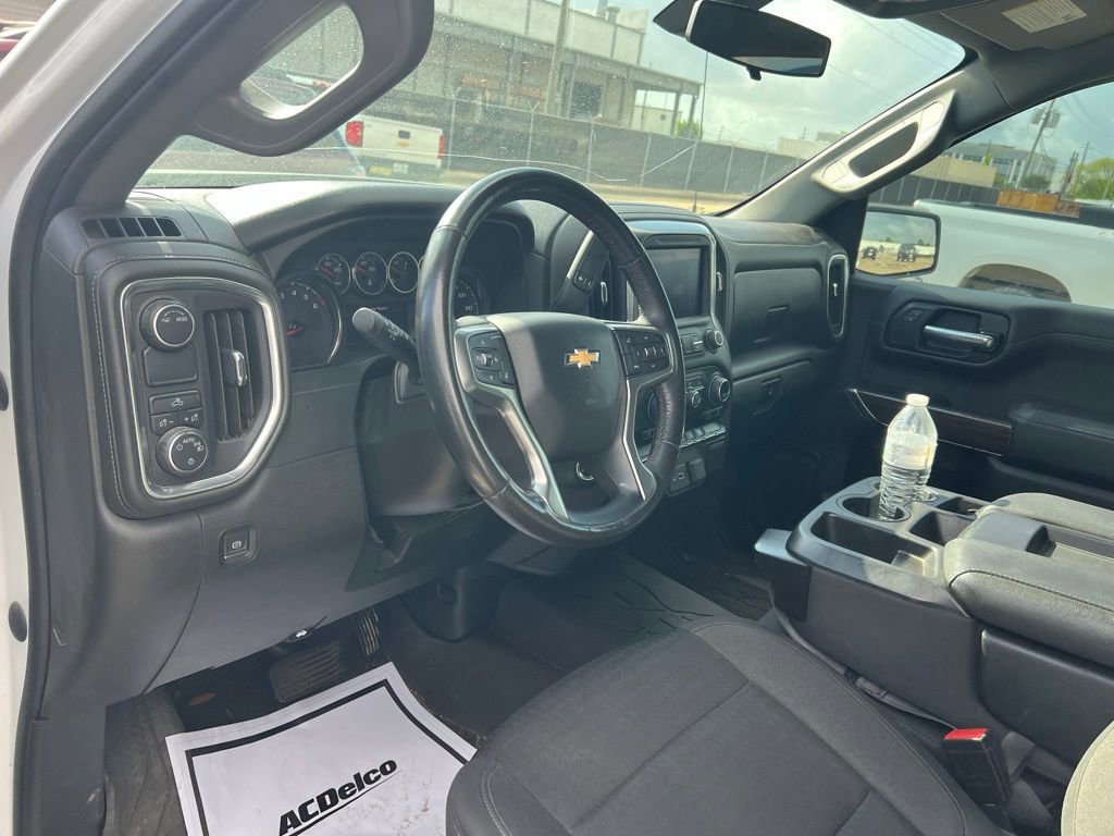 Used 2022 Chevrolet Silverado 1500 LT RWD image 11