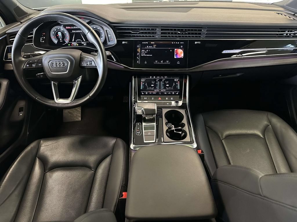 Used 2023 Audi Q7 2.0T Premium Plus w/ Premium Plus Package AWD/4WD image 17