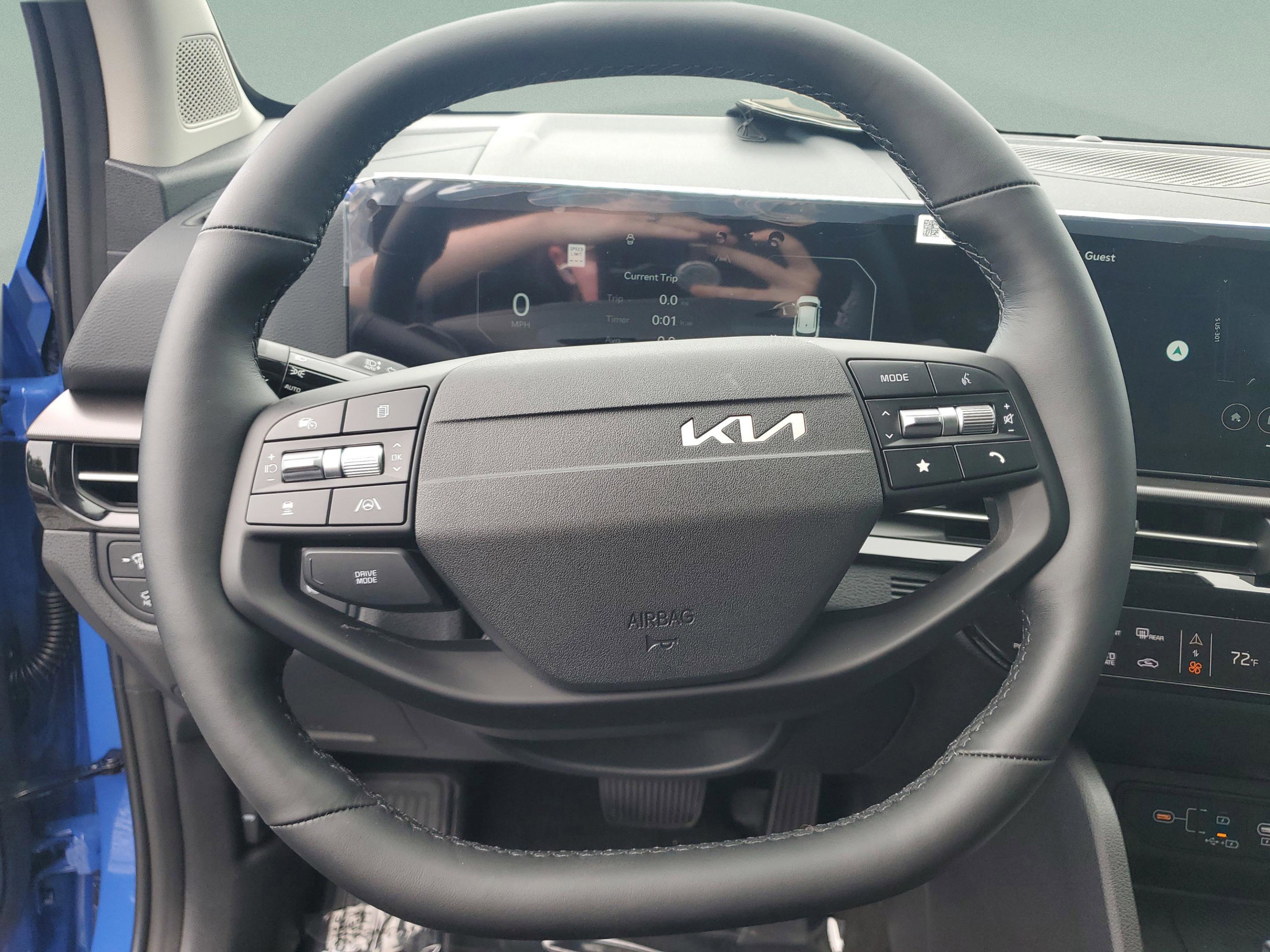 New 2026 Kia Sportage SX image 15