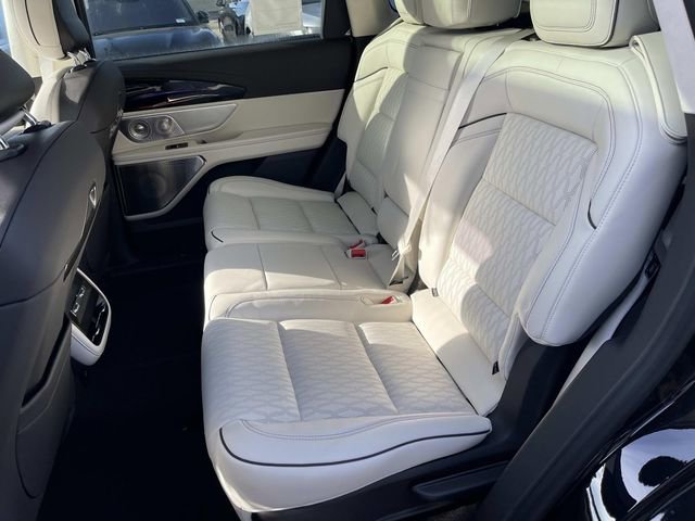 New 2026 Lincoln Nautilus Black Label w/ Jet Appearance Package image 18