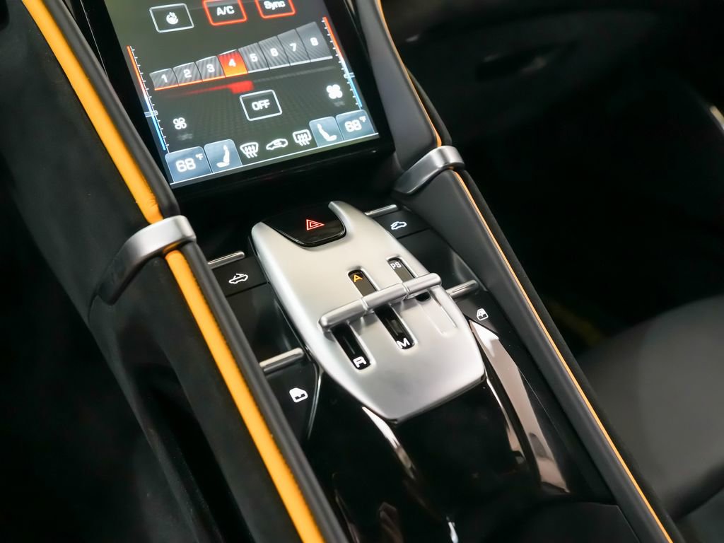 Used 2025 Ferrari Roma Spider image 37