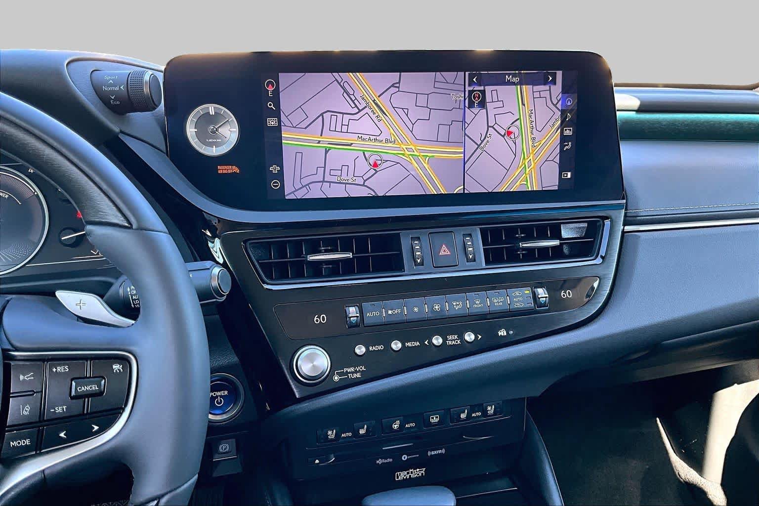 Used 2022 Lexus ES 300h w/ Accessory Package FWD image 6