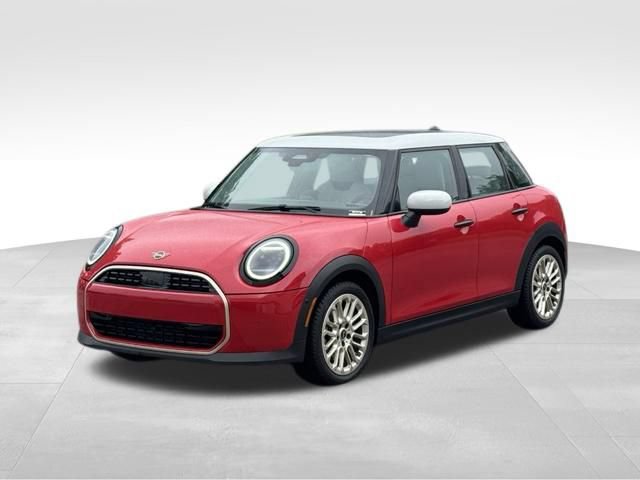 Used 2026 MINI Cooper 4-Door Hardtop FWD image 9