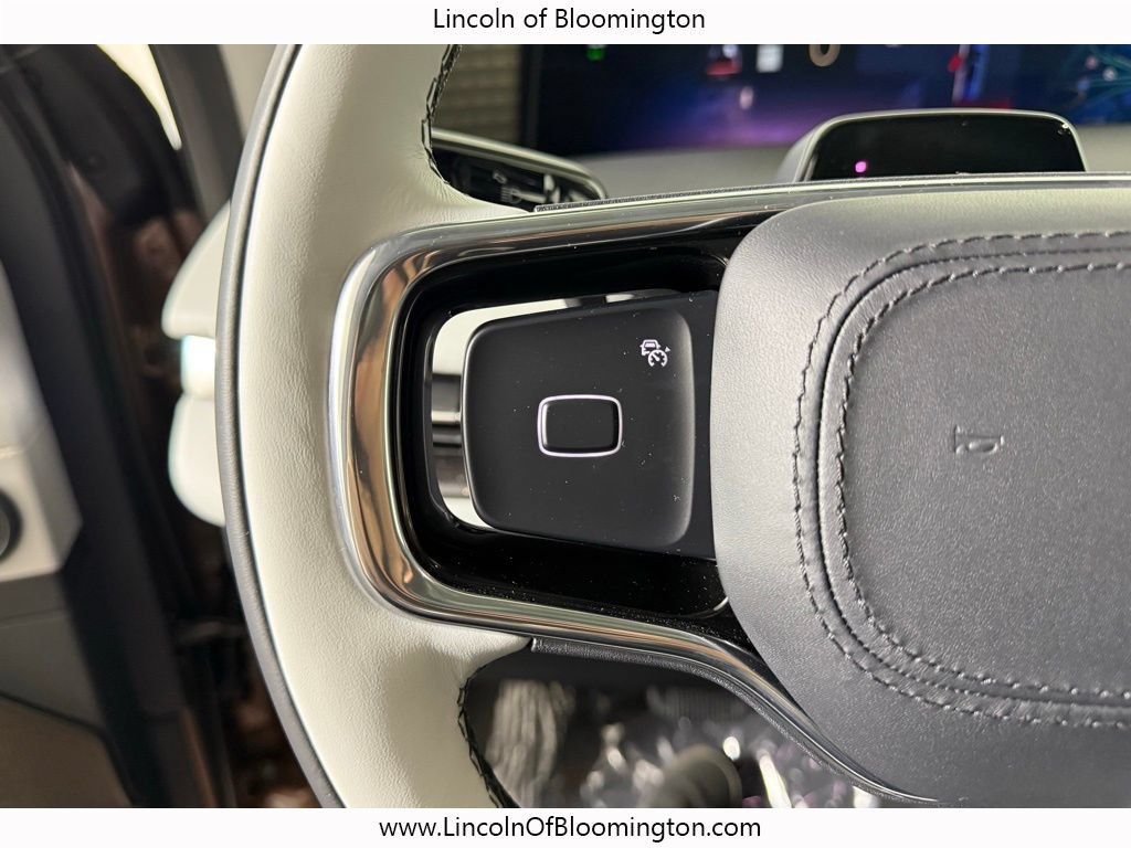 New 2025 Lincoln Navigator L Black Label AWD/4WD image 41