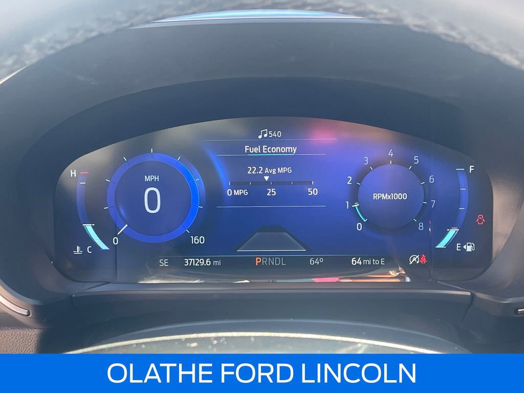 Used 2022 Ford Escape Titanium image 17