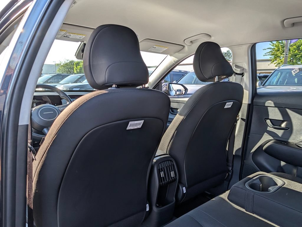 Certified 2025 Hyundai Kona SEL FWD image 13