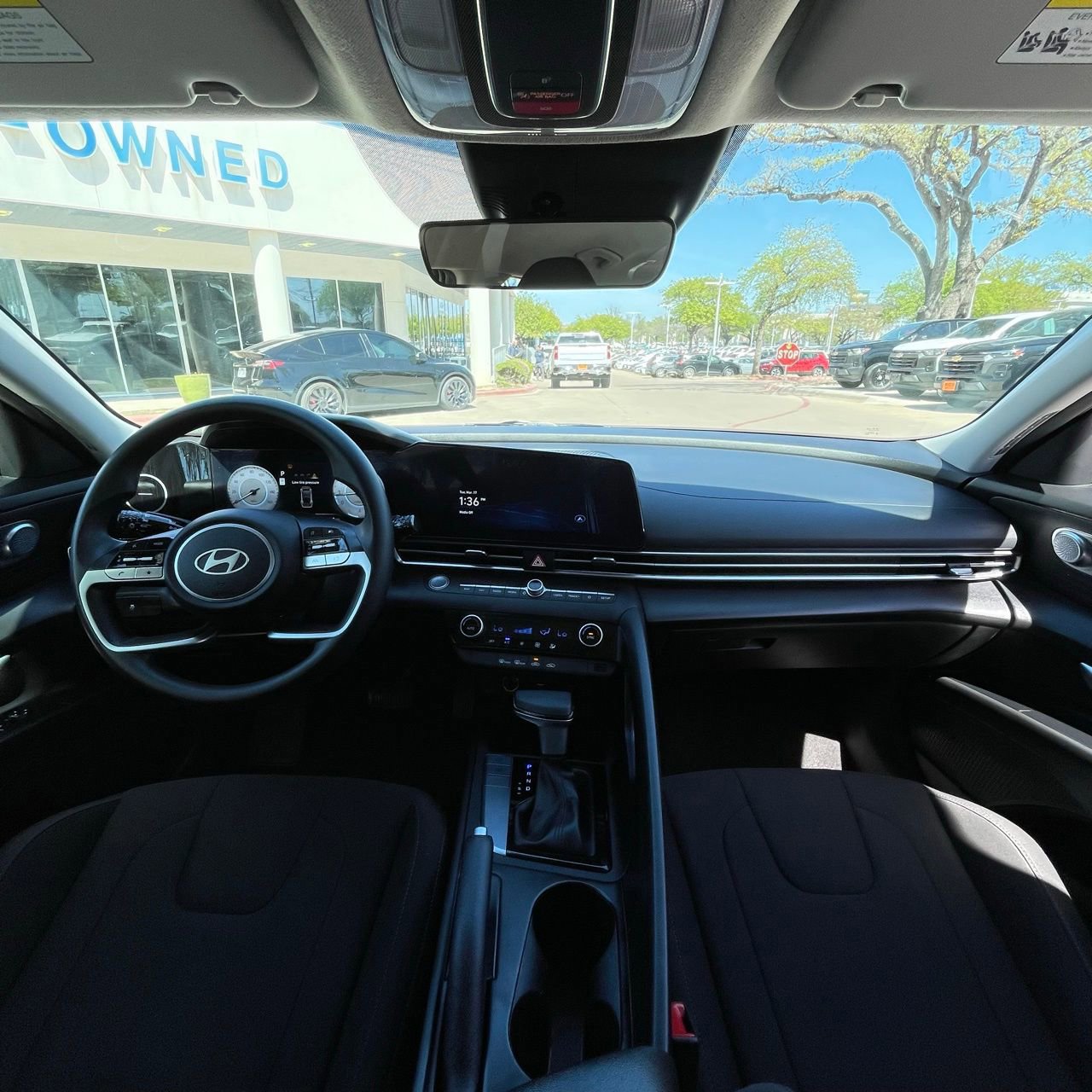 Used 2024 Hyundai Elantra SEL image 10