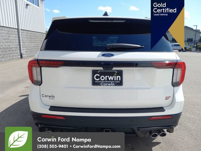 Used 2025 Ford Explorer ST image 5