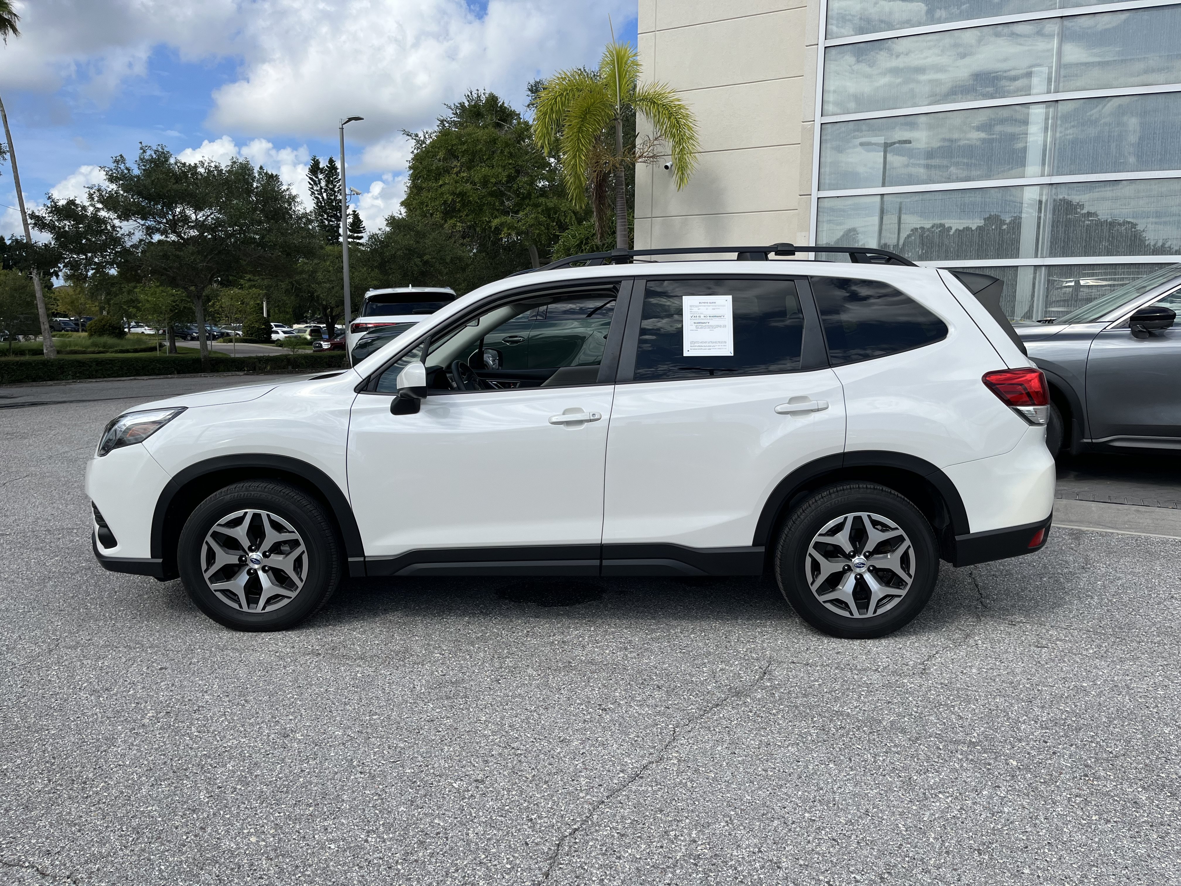 Used 2024 Subaru Forester Premium AWD/4WD image 5
