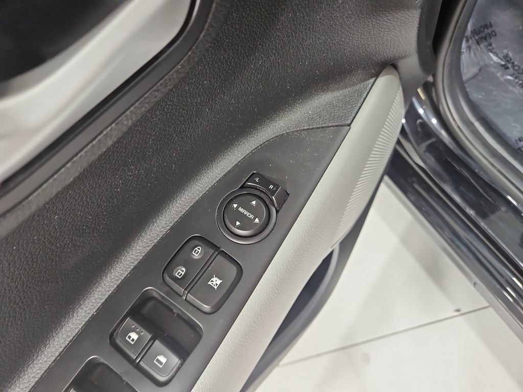 Used 2022 Kia Rio S w/ Technology Package FWD image 12