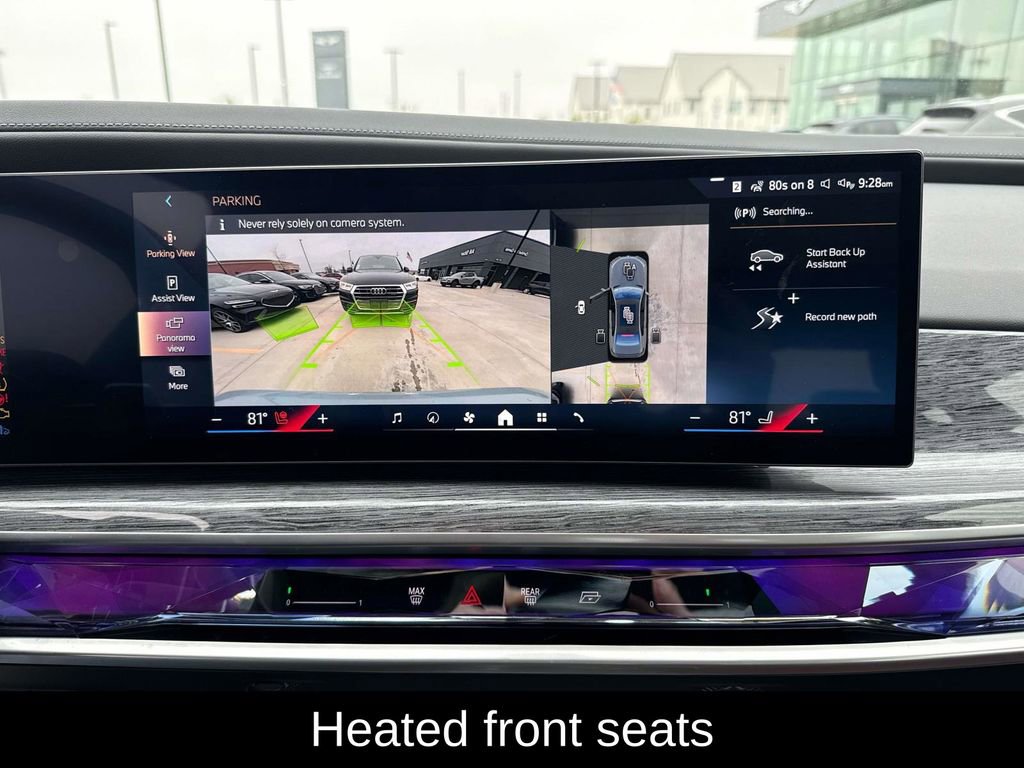 Used 2025 BMW 760i xDrive w/ Executive Package image 29