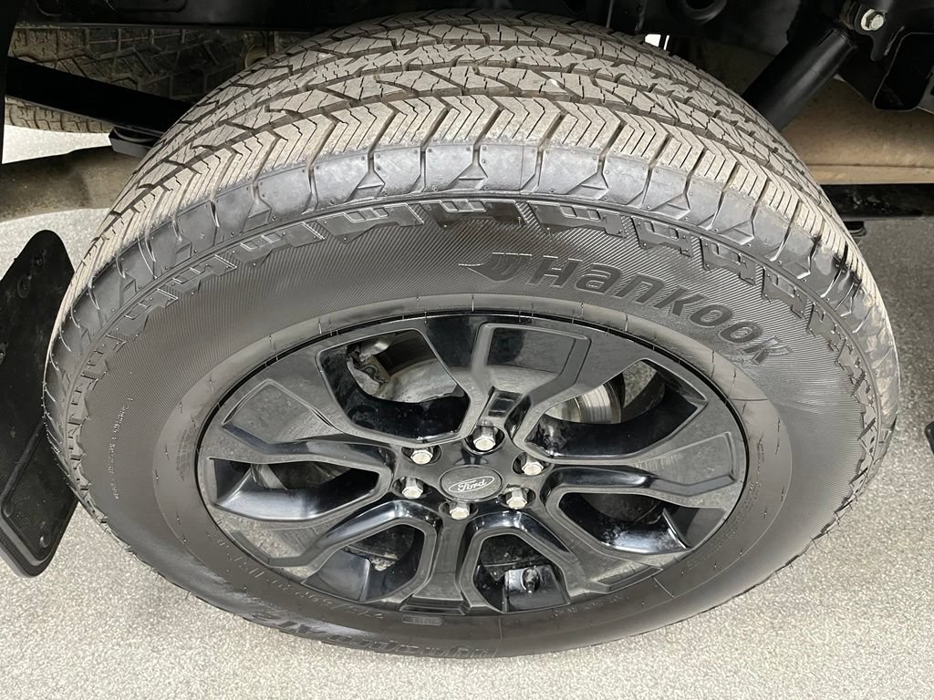 Used 2023 Ford F150 Lariat w/ Equipment Group 502A High AWD/4WD image 17