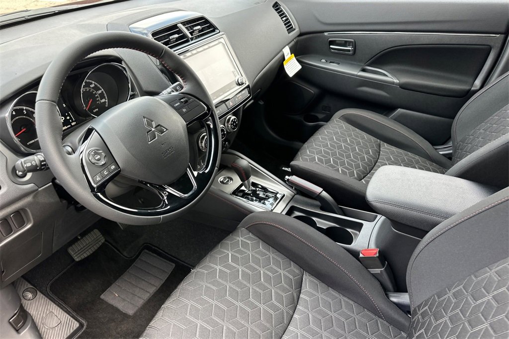 New 2025 Mitsubishi Outlander Sport LE image 11