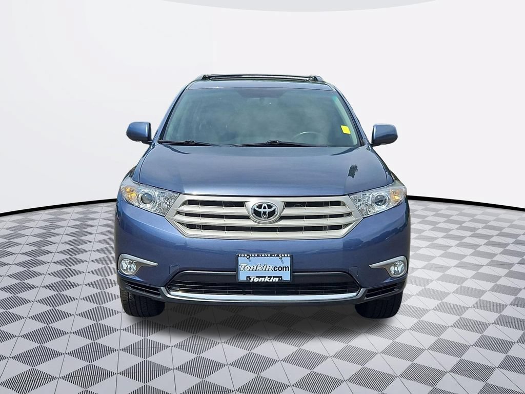 Used 2012 Toyota Highlander Limited w/ Tow Pkg AWD/4WD image 9