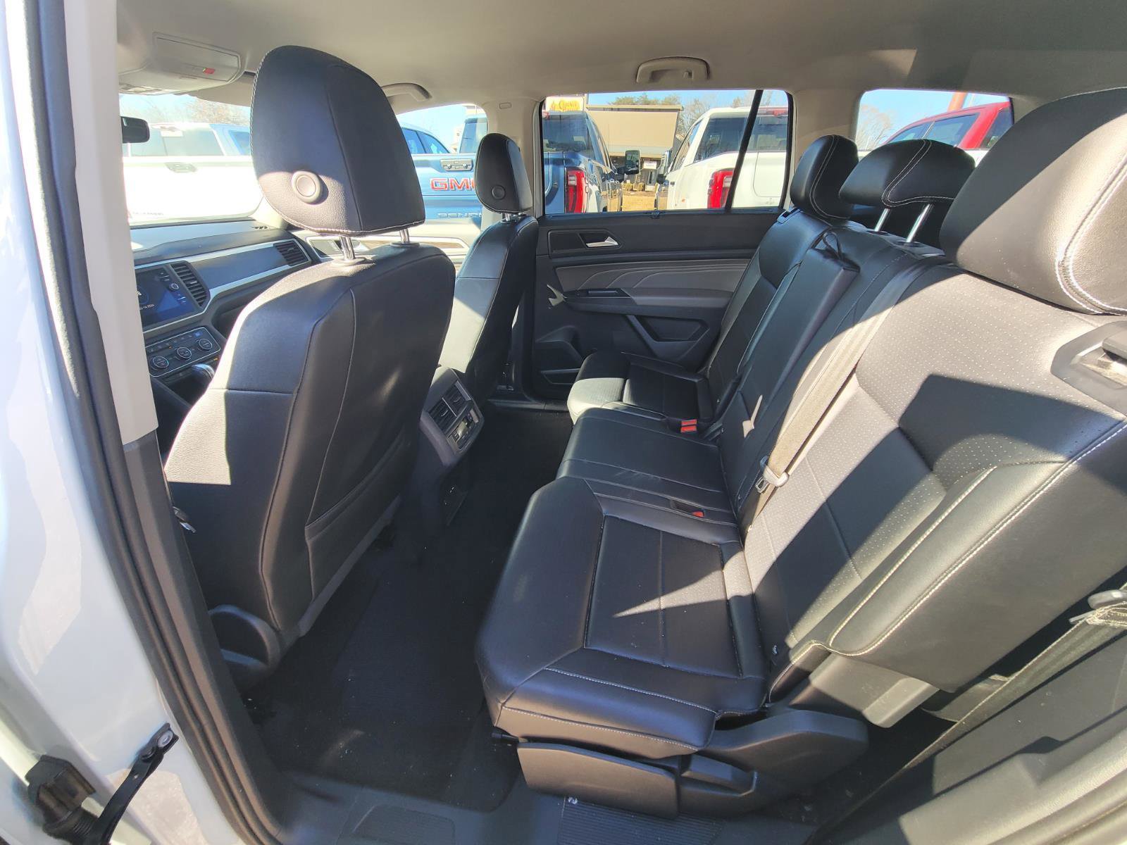 Used 2021 Volkswagen Atlas SE image 8