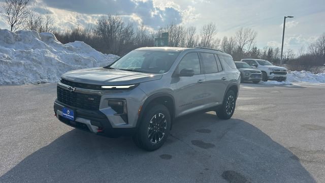 New 2026 Chevrolet Traverse Z71 w/ Enhanced Driving Package image 7