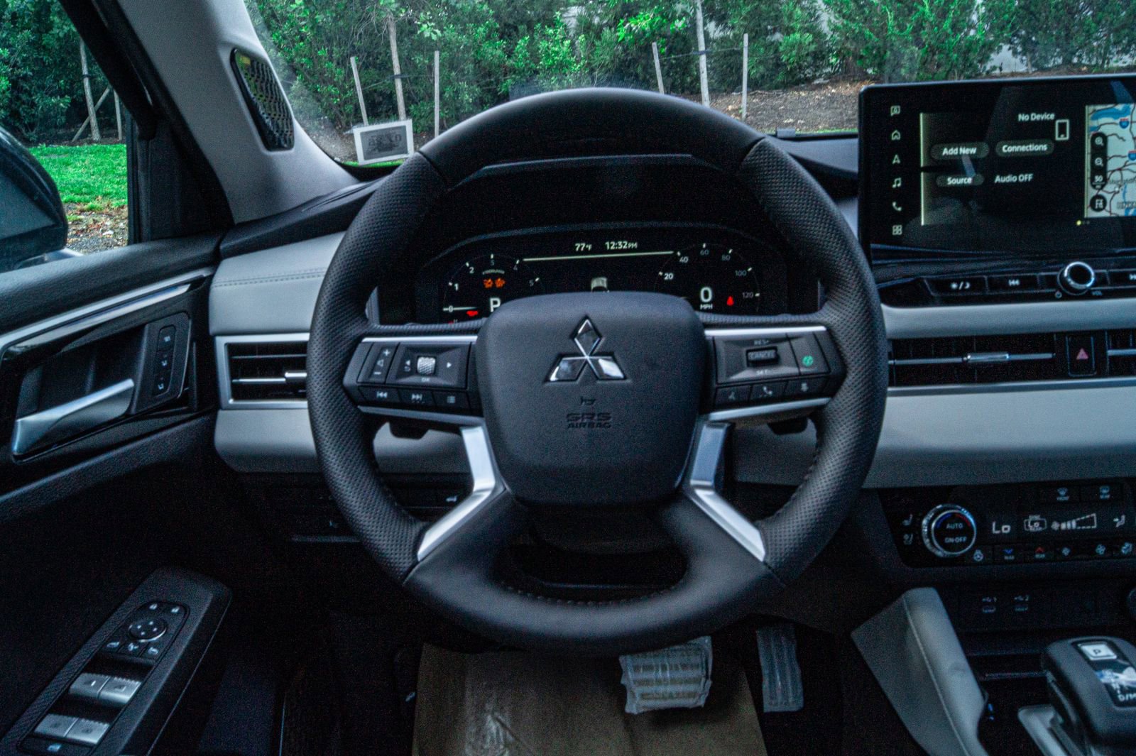 New 2025 Mitsubishi Outlander AWD image 20