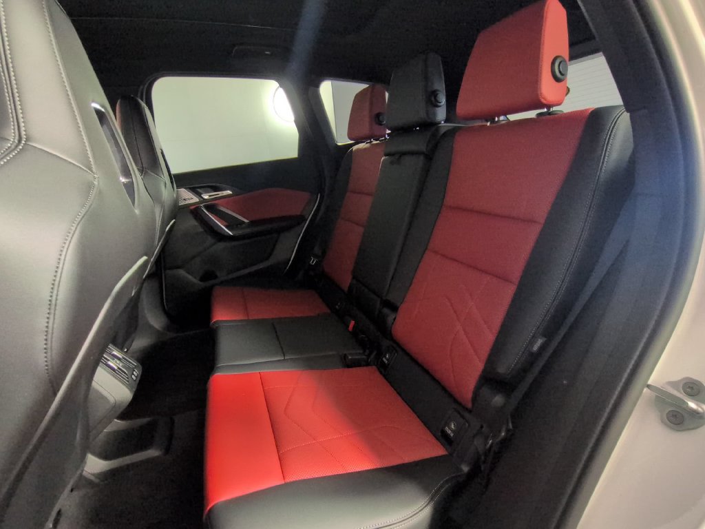 Used 2025 BMW X1 M35i w/ Premium Package AWD/4WD image 19