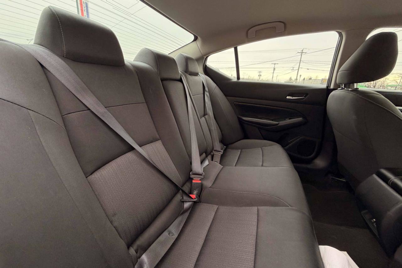 Used 2022 Nissan Altima 2.5 SV image 24