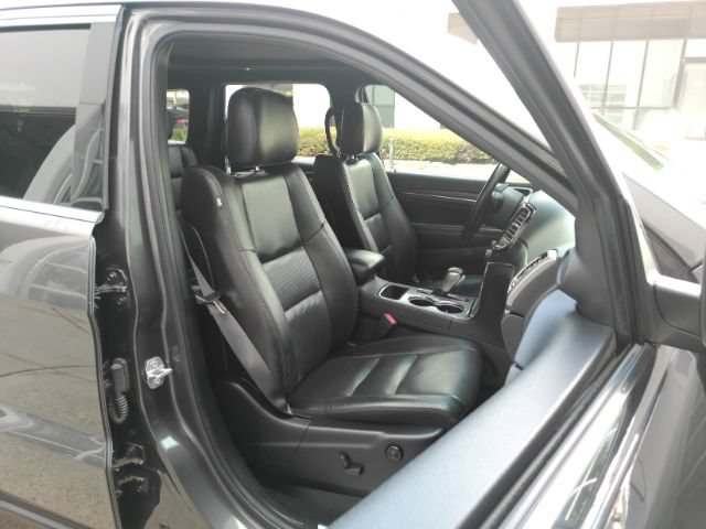 Used 2021 Jeep Grand Cherokee Limited w/ Luxury Group II RWD image 24