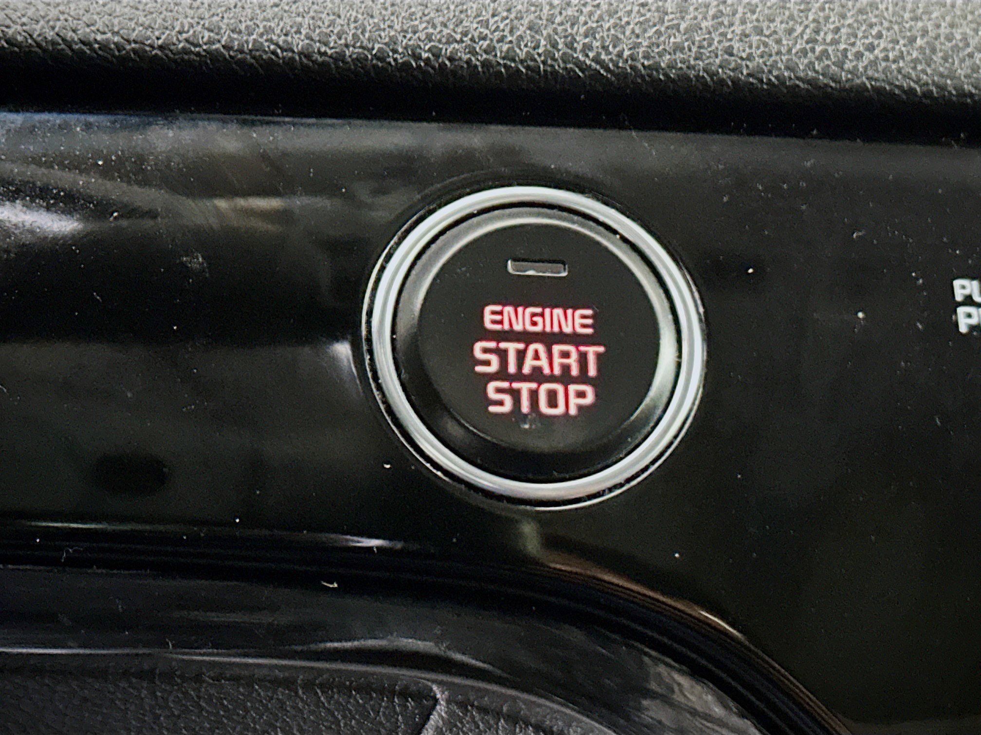 Used 2020 Kia Sportage EX w/ EX Technology Package FWD image 19