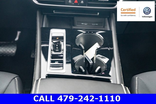 Certified 2024 Volkswagen Atlas Cross Sport SE image 34