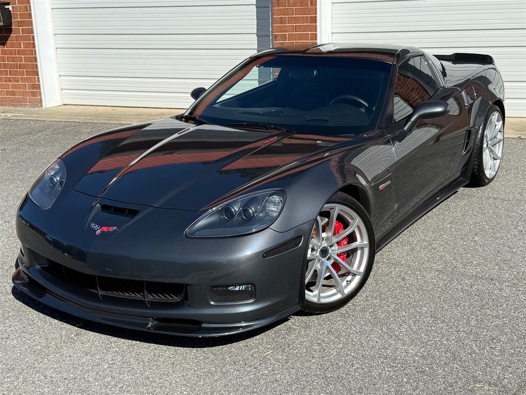 Used 2009 Chevrolet Corvette Z06 RWD image 5
