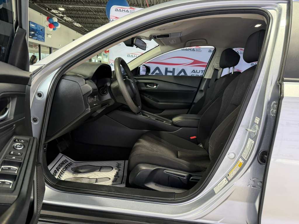 Used 2025 Honda Accord LX image 8