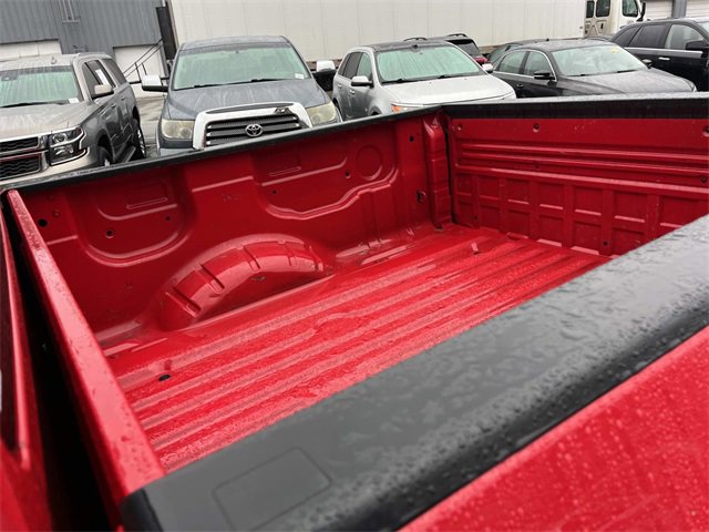 Used 2022 Nissan Titan SV w/ Accessory Utility Package image 12