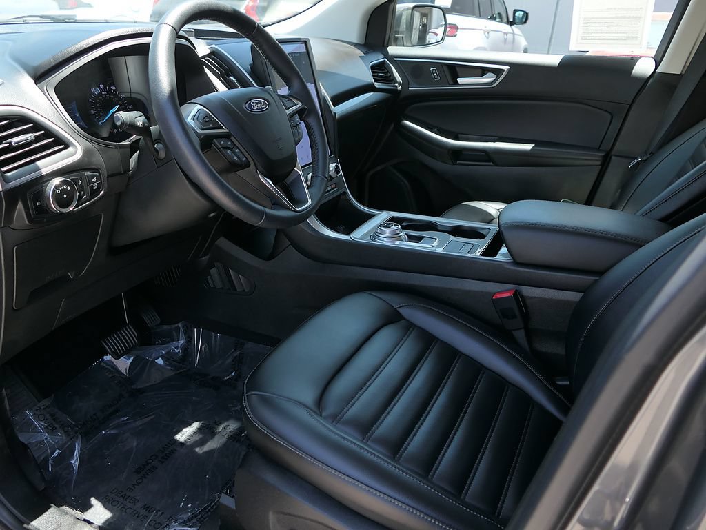 Used 2023 Ford Edge SEL w/ Convenience Package AWD/4WD image 11