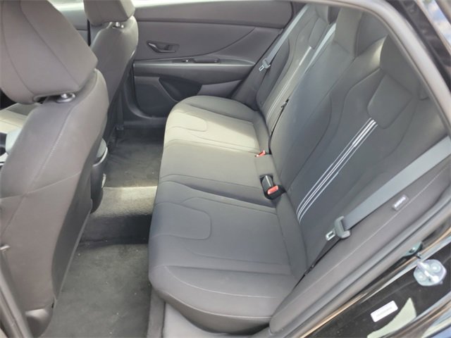 Used 2025 Hyundai Elantra Sport image 19
