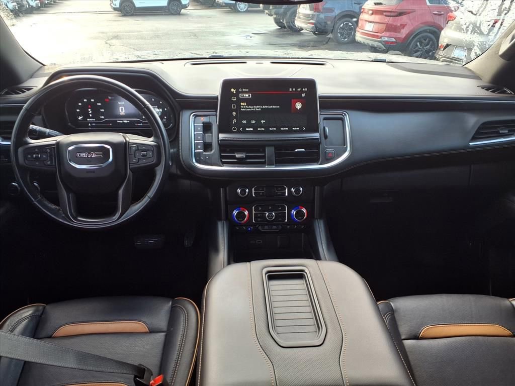 Used 2023 GMC Yukon AT4 image 3
