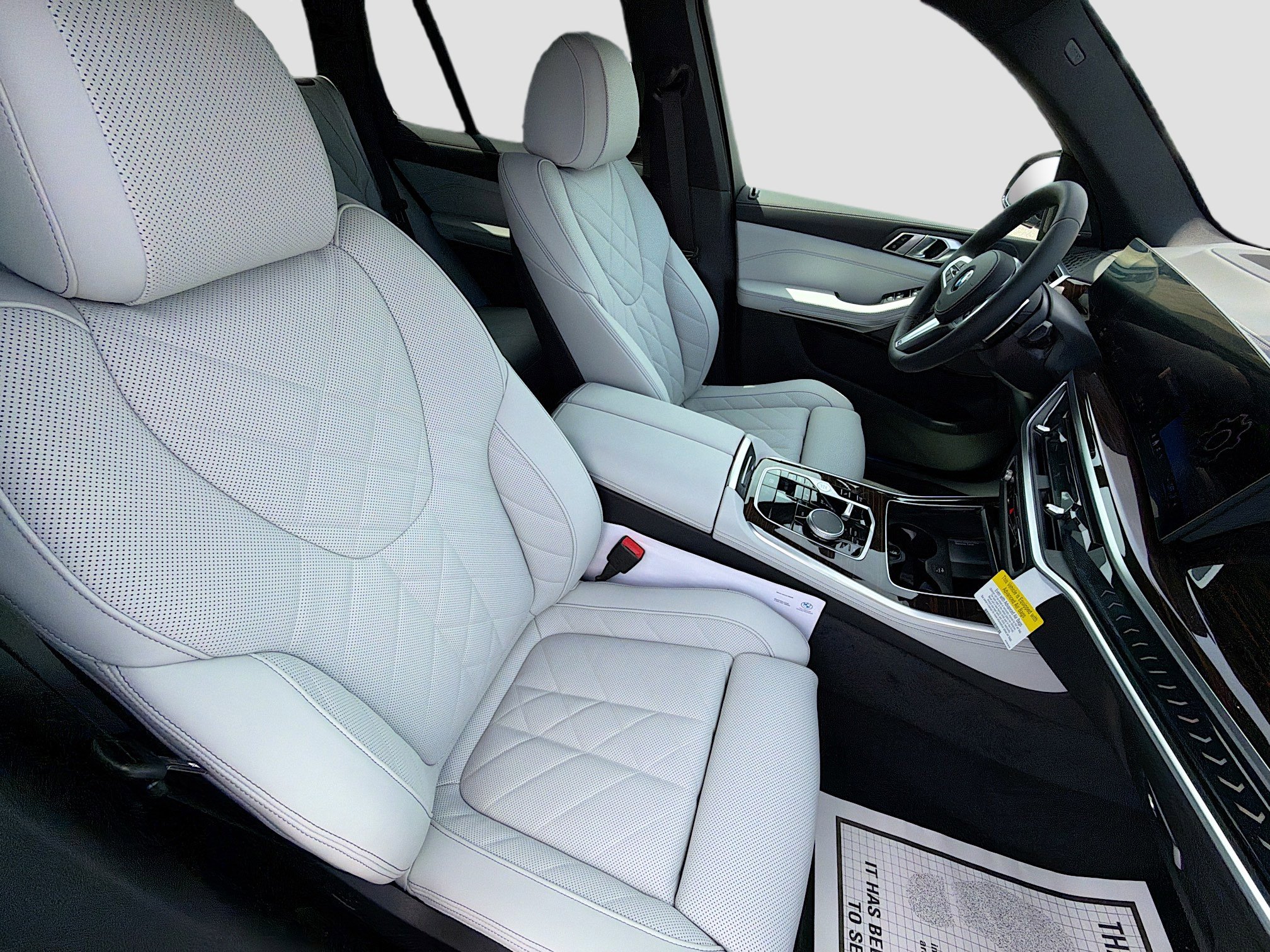 New 2026 BMW X5 sDrive40i w/ M Sport Package image 15