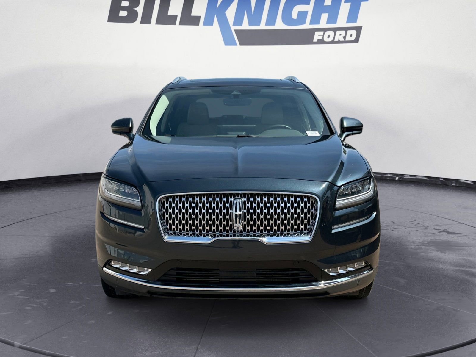 Used 2021 Lincoln Nautilus Reserve w/ Equipment Group 202A image 8