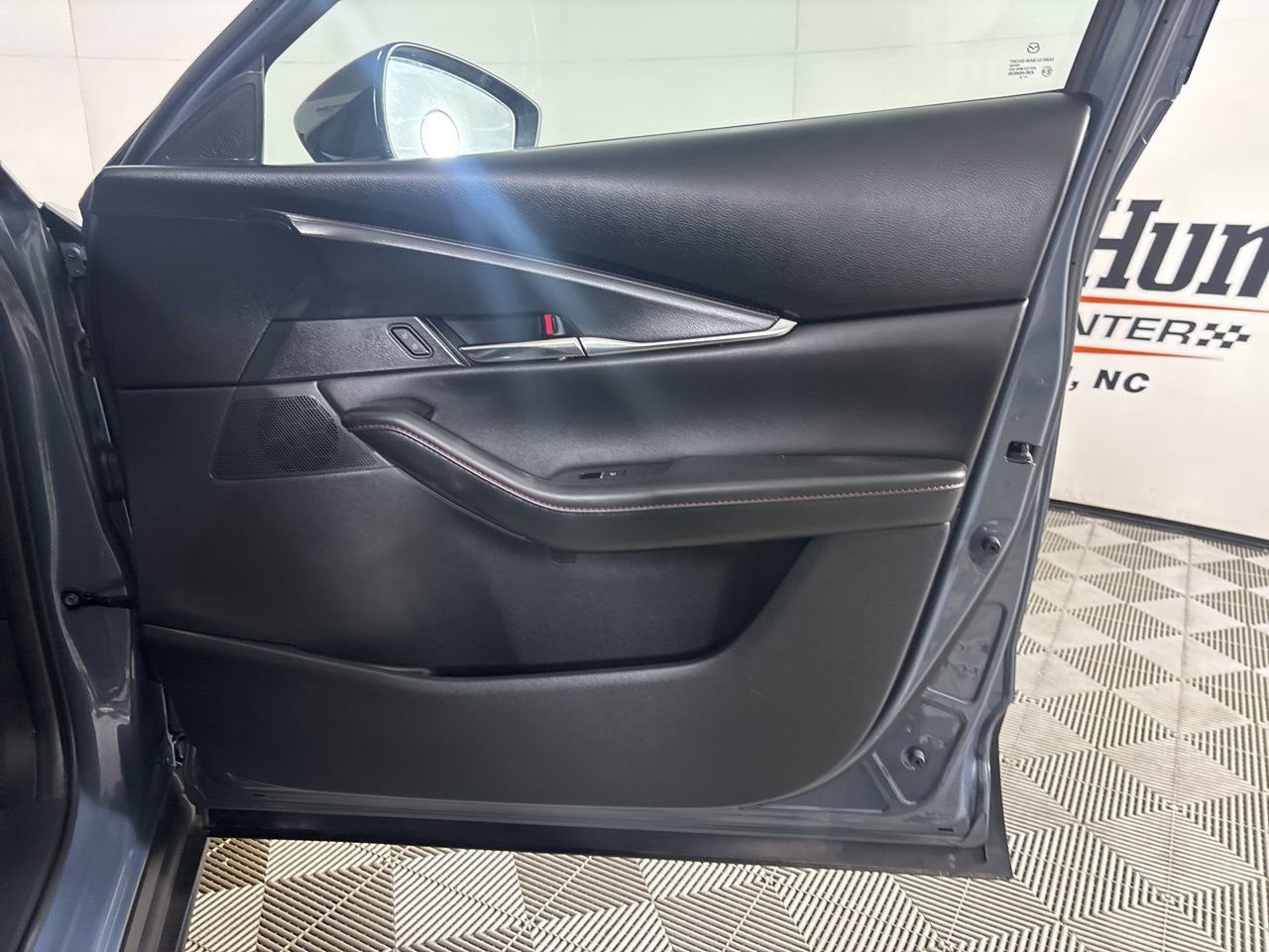 Used 2023 MAZDA CX-30 AWD 2.5 S w/ Preferred Package image 8