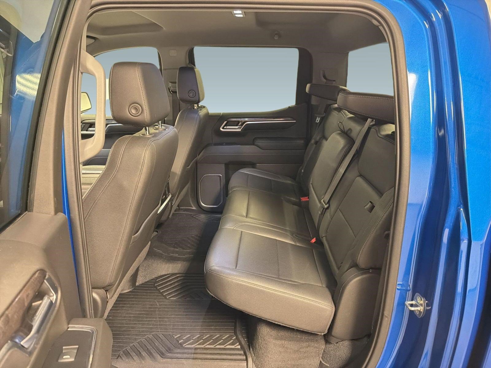 Used 2022 Chevrolet Silverado 1500 LTZ image 14