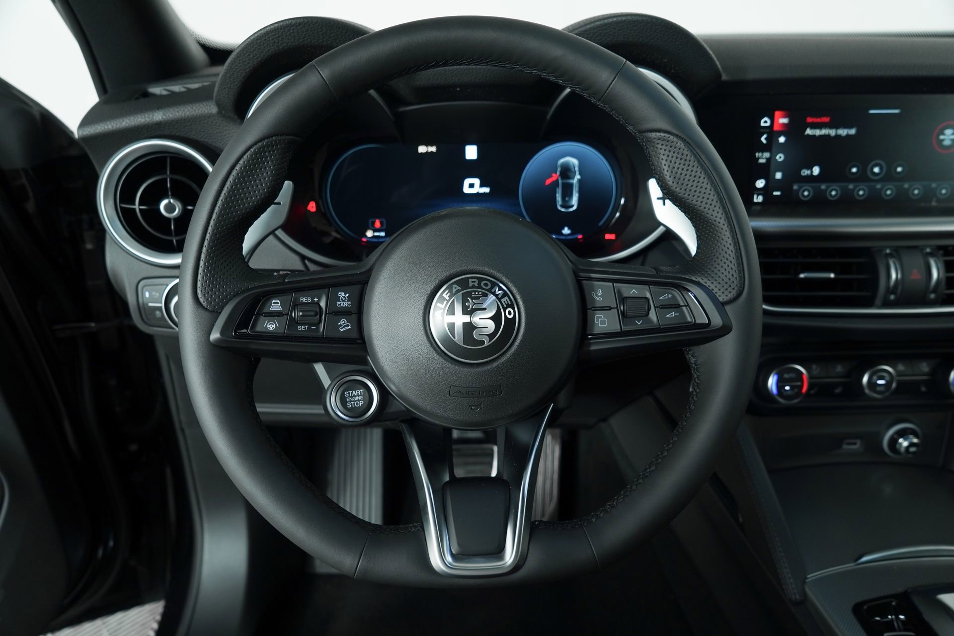 New 2025 Alfa Romeo Stelvio Sprint w/ Veloce Package image 36